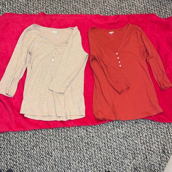 2 pack Old Navy Henley shirts - Picture 1 of 8